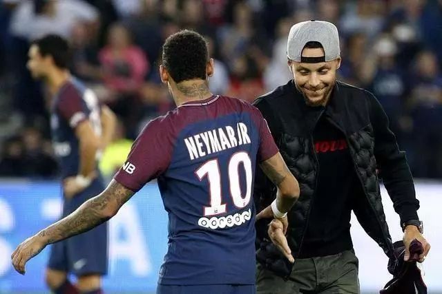 二垒的日常 二垒的日常